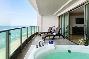 Seadust Cancún Beach Resort  All Inclusive