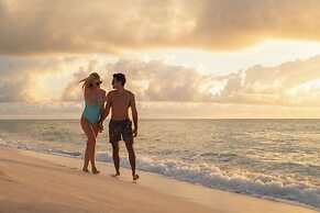 Seadust Cancún Beach Resort  All Inclusive
