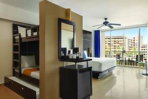 Seadust Cancún Beach Resort  All Inclusive