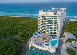Seadust Cancún Beach Resort  All Inclusive