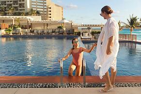 Seadust Cancún Beach Resort  All Inclusive