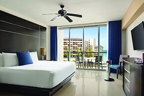 Seadust Cancún Beach Resort  All Inclusive