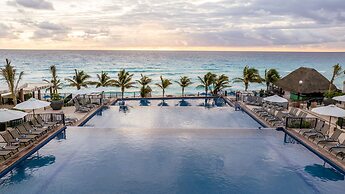 Seadust Cancún Beach Resort  All Inclusive