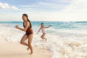 Seadust Cancún Beach Resort  All Inclusive