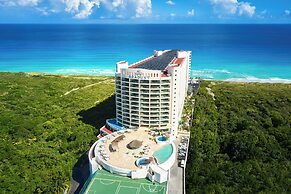 Seadust Cancún Beach Resort  All Inclusive