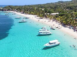 Henry Morgan Resort - All Inclusive