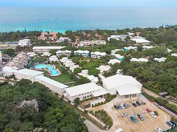 Henry Morgan Resort - All Inclusive