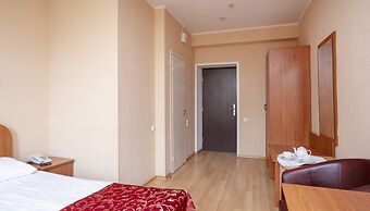 Annushka Hotel