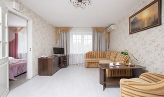 Annushka Hotel
