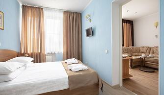 Annushka Hotel