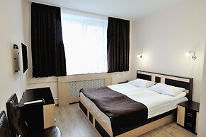 Annushka Hotel