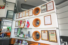 Annushka Hotel
