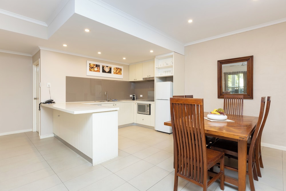 Seashells Broome