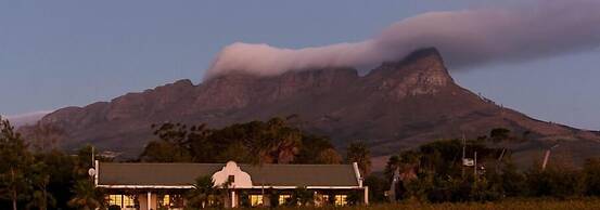 The Country Guesthouse