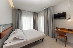 Evripides Hotel