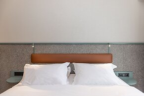 Evripides Hotel