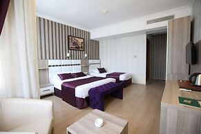 Nil Hotel
