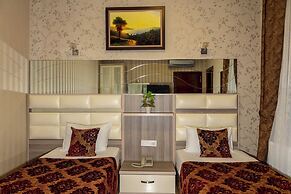 Nil Hotel