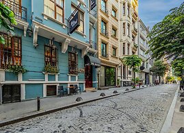 Nil Hotel