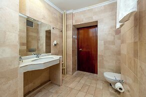 Nil Hotel