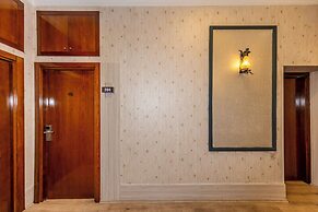 Nil Hotel