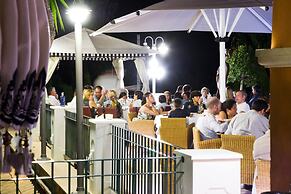 Hotel Les Rotes