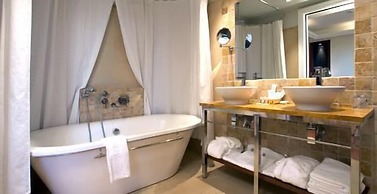 Hotel Les Rotes