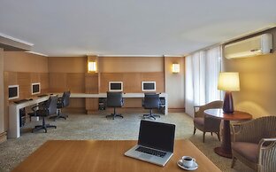 Akka Alinda Hotel