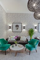 Mentone Hotel
