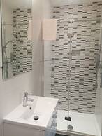 Mentone Hotel