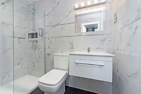 Mentone Hotel
