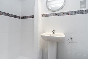 Mentone Hotel