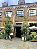 Mentone Hotel
