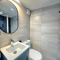 Mentone Hotel