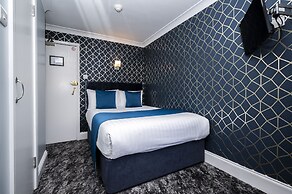 Mentone Hotel