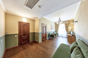 Frapolli Hotel