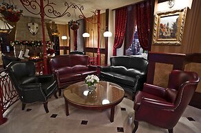 Frapolli Hotel