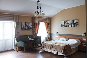Frapolli Hotel