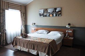 Frapolli Hotel