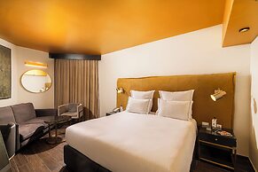 EVE by Adam Hotels