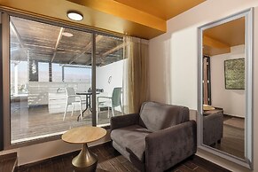 EVE by Adam Hotels