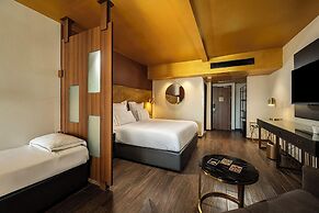 EVE by Adam Hotels