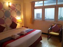Sawasdee Sukhumvit Inn