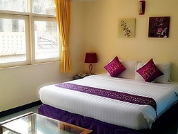 Sawasdee Sukhumvit Inn