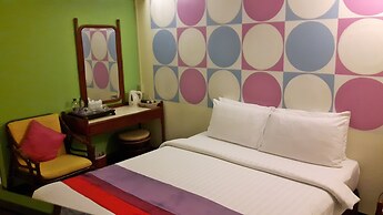 Sawasdee Sukhumvit Inn