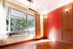 Royal Ivory Sukhumvit Nana