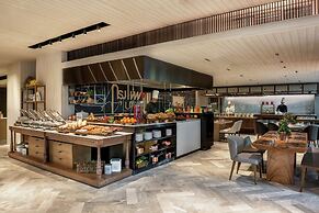 DoubleTree by Hilton Bangkok Ploenchit