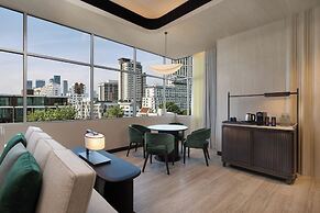 DoubleTree by Hilton Bangkok Ploenchit
