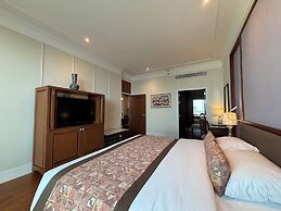 The Empress Hotel Chiang Mai