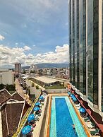 The Empress Hotel Chiang Mai
